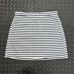 Topshop Petite Mini Skirt Striped Pull On Back Zipper Pockets Women’s Size 4 US